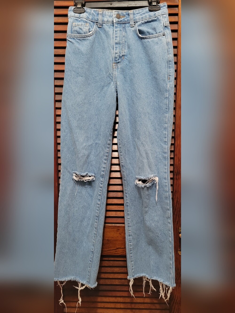 Nasty Gal Organic Jeans Womens US 2 Light Wash Distressed Straight Raw Hem